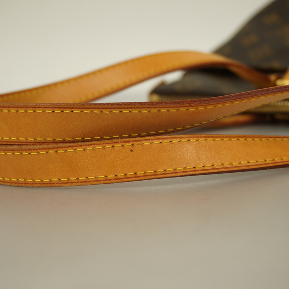 Louis Vuitton Monogram Totally PM Tote Bag - Picture 5 of 7